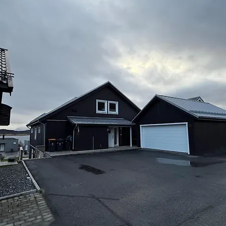 Polar Fjord Mansion *